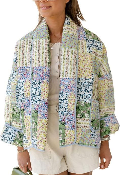 Omoone Women's Cropped Floral Quilted Jacket Cardigan Printed Lightweight Open Front Padded Puffer Coat(3950-01Green-L) at Amazon Women's Coats Shop Parka Jacket Women, Womens Quilted Jacket, Cropped Puffer Jacket, Winter Outwear, Jacket Cardigan, Womens Parka, Padded Coat, Cotton Coat, Collar Pattern