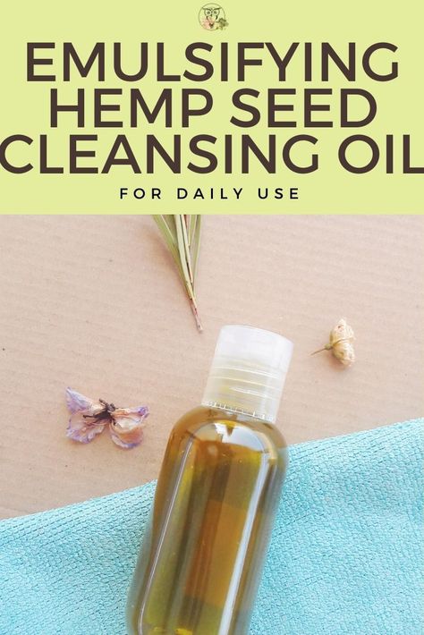 Let's make an easy and effective hemp oil makeup remover! It's refreshing with a gentle lemongrass scent but it doesn't leave any greasy residue on the skin; wash it with water for soft and cleansed skin! It's a quick recipe (make in in 5 minutes!), suitable for vegans too! #diyskincare #diybeauty #homemadeskincare #hempoilcleanser #makeupremover Cosmetic Making, Face Recipes, Oil Cleansing Method, Diy Makeup Remover, Essential Oil Beauty, Natural Face Care, Diy Body Butter, Oil Makeup Remover, Face Cleaning