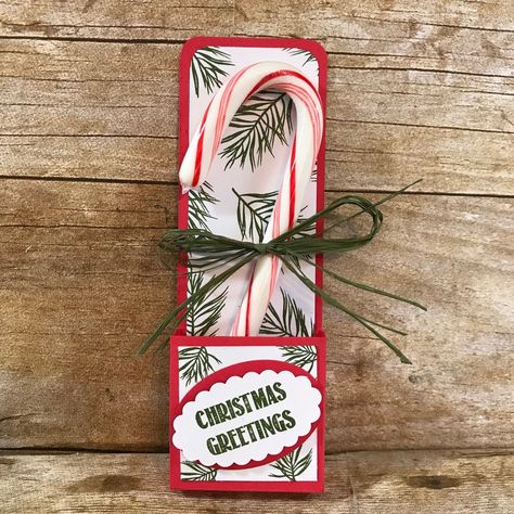 Candy Cane Treat Holder, Cricut Candy Holder, Candy Holder Diy, Easy Presents, Candy Cane Holders, Nugget Candy, Maymay Made It, Candy Cane Holder, Christmas Greetings Quotes