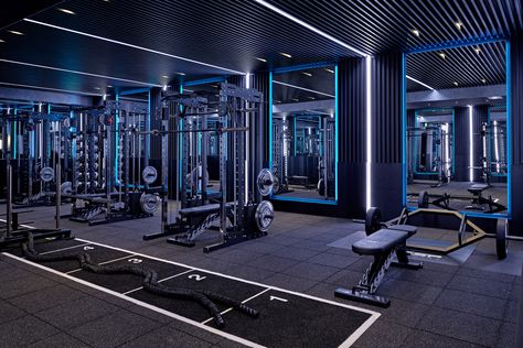 Futuristic Gym, Club Design Interior, Ruang Gym, Gym Architecture, Commercial Gym Design, Fitness Center Design, Gym Plans, Boutique Gym, Gym Lighting