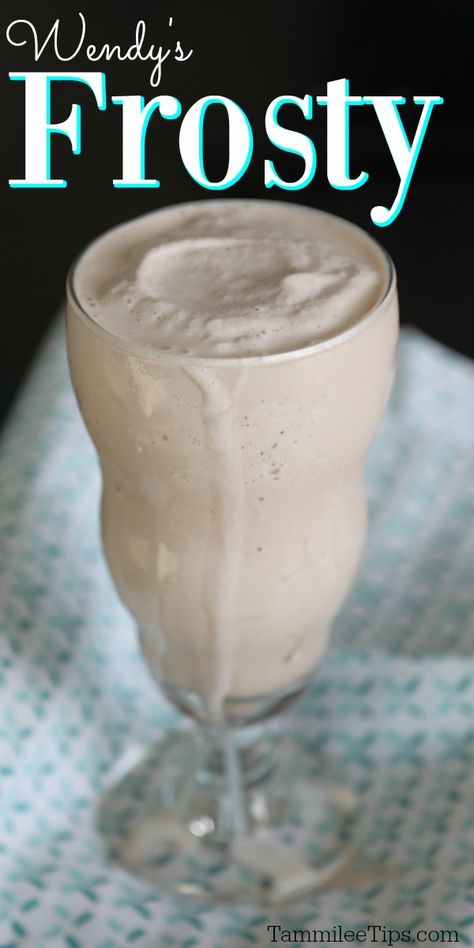 Wendys Frosty Recipe Almond Milk, Wendys Frostie Recipe, Wendy Frosty, Healthy Frosty, Wendy's Frosty Recipe, Copycat Wendy's Frosty Recipe, Frosty Ice Cream, Chocolate Shake Recipe, Wendys Frosty Recipe