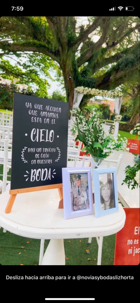 Ideas Para Boda, Boda Ideas, Memory Table, Future Wedding Plans, Wedding Arrangements, Wedding Memorial, Team Bride, Wedding Time, Romantic Style