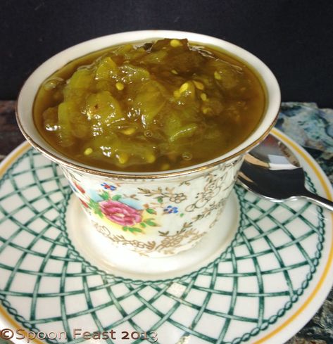 Green Tomato Chow-chow Green Tomato Chow Chow Recipe, Chow Chow Canning Recipe, Tomato Chow Chow, Pickles Vegetables, Green Tomato Pie, Chow Chow Relish, Chow Chow Recipe, Preserving Fruit, Green Tomato Relish