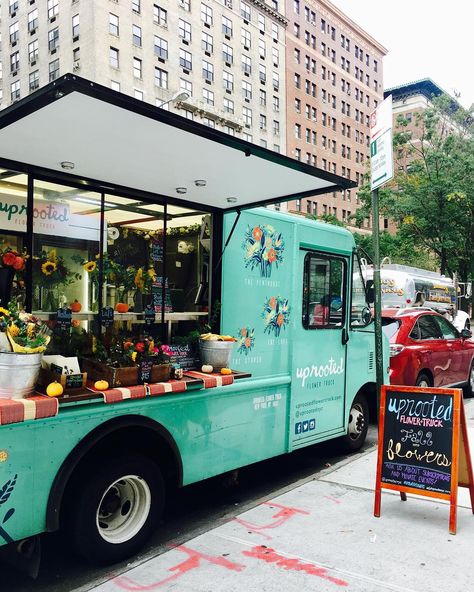 It was so lovely seeing our happy customers on such a gloomy Saturday! We're here till 5, but if you miss us we'll be back tomorrow at 9 See you then! • #uprootednyc #uprootedflowers #flowertruck #nycflowers #nycflowertruck #florist #uniqueflowers #bouquets #bedifferent #beunique #dahlias #sunflowers #autumn #autumninnyc #flowerarrangements #octoberinnyc #uws #upperwestside #manhattan #nyc #newyorkcity #fallintoautumn Plant Truck, Plant Shop Ideas, Flower Trucks, Nyc Flowers, Farmers Market Display, Flower Shop Decor, Truck Business, Miss Us, Flower Truck