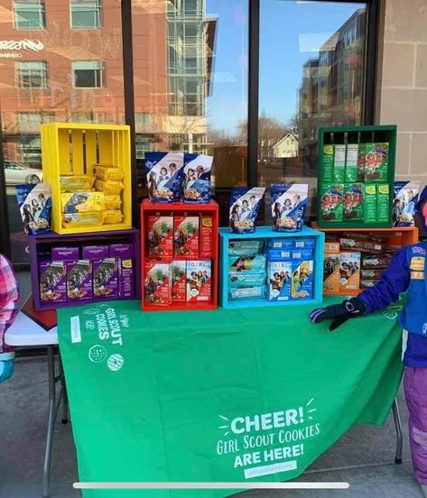 Girl Scout Cookie Booth Ideas Display, Girl Scouts Cookie Booth Ideas, Cookie Booth Display, Cookie Booth Ideas Display, Girl Scout Cookie Booth Ideas, Cookie Booth Ideas, Selling Cookies, Scouting For Girls, Girl Scout Mom