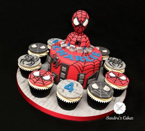 Miles Morales Cupcakes, Spiderman And His Amazing Friends, Spiderman Cupcakes, Violet Cakes, Friends Birthday Cake, Spiderman Birthday Cake, All Spiderman, Spiderman Birthday Party, Friends Cake