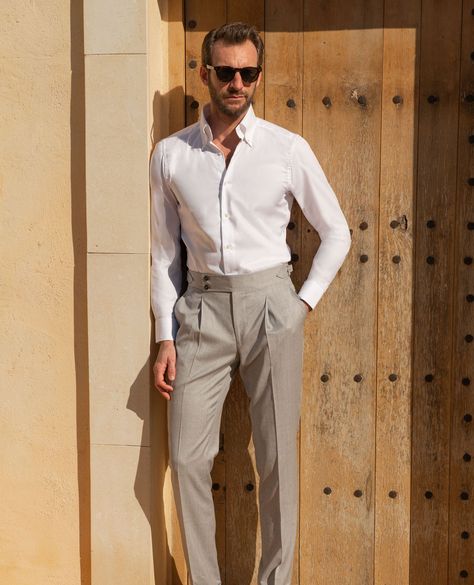 Impeccably tailor your style with the flawless Soragna fit. Avoid common pitfalls such as neglecting tailoring precision and overlooking sizing nuances when it comes to Soragna trousers.  All our trousers feature an unfinished hem, allowing you to customize the length according to your preference. We recommend a 4.5 to 5 cm cuff for that perfect touch.  #piniparma #soragnatrousers #newcollection #ss24 #theperfectfit #menstrousers #trouserstyle Mens Italian Fashion, Mens Pants Fashion Casual, Man Trousers, Italian Clothing, Italian Shirts, Model Features, Shirt Tie, Italian Outfits, Mens Pants Fashion