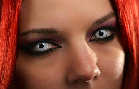 Thinking About Costume Lenses for Halloween?  Think Again. Colored Contacts Halloween, Contacts Halloween, Color Contacts For Halloween, Colored Eye Contacts, Halloween Crafts Preschool, Halloween Contact Lenses, Coloured Contact Lenses, Halloween Cans, Halloween Contacts