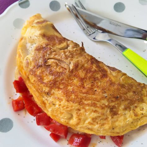 A three egg omelette with red pepper and parmesan Egg Omelette, Calm Before The Storm, Red Pepper, Cheese Pizza, Red Peppers, Home Cooking, Parmesan, Egg, Pizza