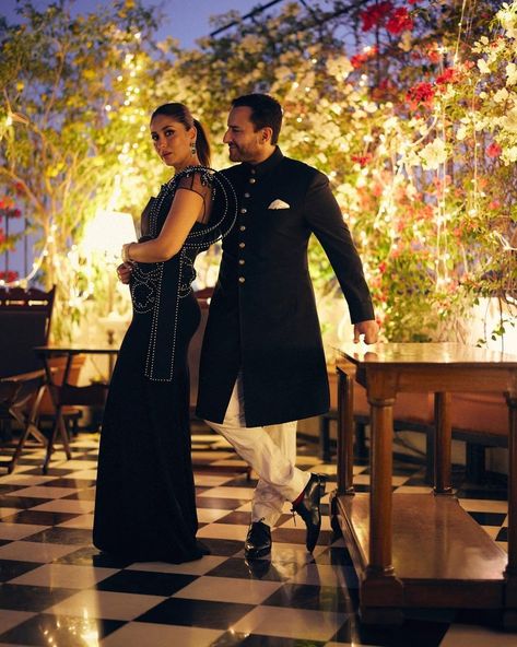 #SaifAliKhan and #KareenaKapoorKhan are one of the most celebrated couples in Bollywood. They are also one of the wealthiest couples in the country. Given their professional milestones, it's no surprise that both, Saif Ali Khan and Kareena Kapoor Khan, have accumulated significant wealth over the years. At the 🔗 in bio, learn more about the couple's various sources of income that contribute to their impressive net worth. Saif Ali Khan Kurta, Kareena Kapoor Photos, Sources Of Income, Saif Ali Khan, Bollywood Updates, Wedding Court, Bollywood Gossip, Kareena Kapoor Khan, Ali Khan