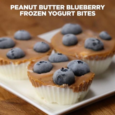 Although these yogurt bites only take a few minutes to make, they require at least two hours to freeze — so make sure to plan accordingly. Get the recipe.Protein per serving: 32 grams. Frozen Yogurt Bites Recipe, Yogurt Bites Recipe, Blueberry Frozen Yogurt, Frozen Yogurt Blueberries, Peanut Butter Blueberry, Frozen Yogurt Bites, Yogurt Bites, High Protein Snacks, Protein Snacks