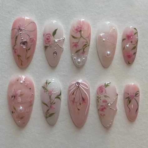 24pcs Wearable Long Almond Y2k Nails Press On Nails Garden Pastoral Style False Nails With Rose Dreamy Nail Designs, Painted Acrylic Nails, Almond Press On Nails, Almond Nail Art, Nails Flower, Rose Nail Art, Medium Almond, Press On Nails Medium, Really Cute Nails