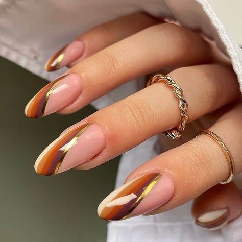 50+ Stunning Fall Nails You Need To Try! - Prada & Pearls Fall Almond Nails, September Nails, November Nails, Fall Nail Trends, Nail Art For Beginners, Cute Nails For Fall, Her Nails, Fall Acrylic Nails, Fall Nail Art