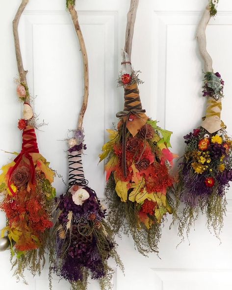 🧹🧹🧹All the brooms!!!✨✨✨ Dried Flower Witches Broom, Halloween Lanterns Diy, Witches Brooms, Curiosity Box, Lanterns Diy, Outdoor Learning Activities, Witches Broom, Mirror Car Accessories, Halloween Ghost Decorations