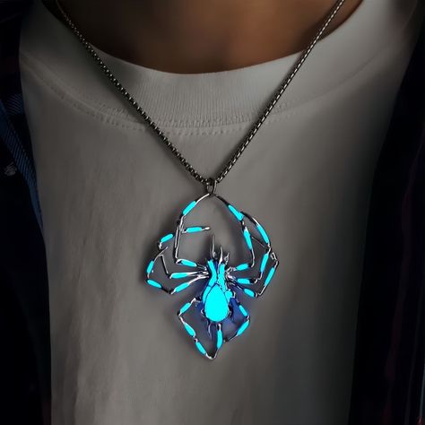 Elevate your Halloween look with this handcrafted Spider pendant necklace 🕷️🧡 Stand out with its multicolor design and unique style! Perfect for spooky season! #HalloweenJewelry #SpiderNecklace #Handcrafted #UniqueStyle #FashionAccessories 🎃🕸️ https://ebay.us/V3ykOi Color Lamp, Halloween Creative, Halloween Fest, Glow Jewelry, Spider Necklace, Day Club, Insect Jewelry, Style Hip Hop, Mens Jewelry Necklace