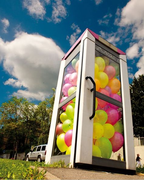 Urban Art Installation, Interactive Art Installation, Urban Intervention, Balloon Installation, Telephone Booth, Love Balloon, Phone Booth, Interactive Art, Street Artists