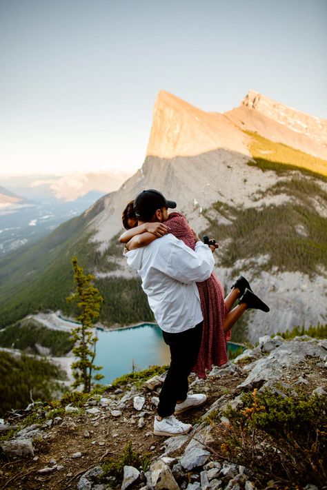 Surprise Proposal | Adventurous Hiking Engagement Photos | Canmore Ha Ling Mountain Hike | Film and Forest Adventure Elopement Photographers in Banff | filmandforestphoto.com | instagram.com/filmandforest Proposal Travel, Surprise Engagement Photos, Hiking Engagement Photos, Surprise Proposal Pictures, Engagement Photos With Dog, Hiking Engagement, Fall Hike, Proposal Photoshoot, Adventure Engagement Photos