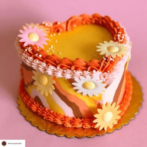 Bolo Vintage, Buttercream Cake Designs, Pastel Cakes, Buttercream Cakes, Fake Cake, Party Inspo, Pretty Birthday Cakes, Cute Birthday Cakes, Just Cakes