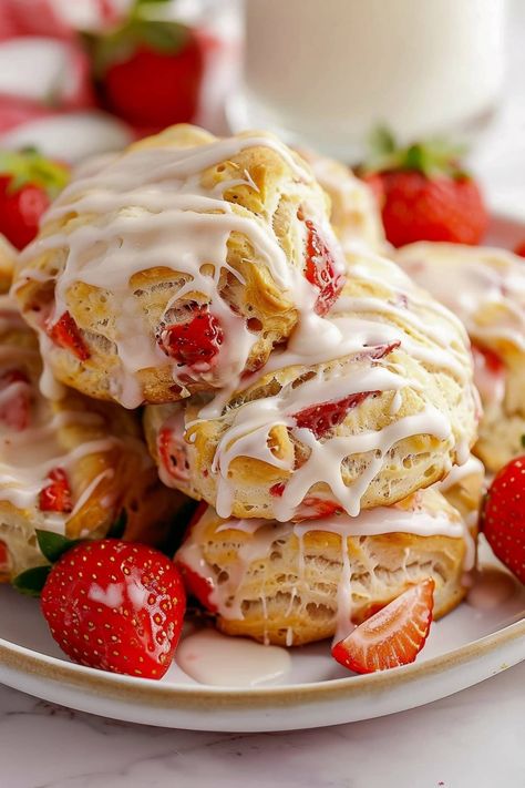 Strawberry Biscuits - Insanely Good Strawberry Blossoms Recipe, Strawberry Biscuits, Frozen Biscuits, Scone Recipes, Biscuit Recipes, Biscuit Rolls, Breads & Buns, Vanilla Glaze, Recipes Sweet