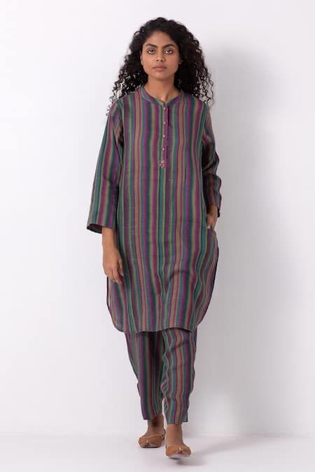 Buy Multi Color Linen Stripe Mandarin Collar Pattern Kurta With Pant For Women by Label Shreya Sharma Online at Aza Fashions. Stripes Kurti Designs Latest, Mandarin Collar Pattern, Simple Dress Casual, Pant For Women, Kurti Designs Latest, Kurta Designs Women, Linen Color, Kurta With Pants, Green Outfit