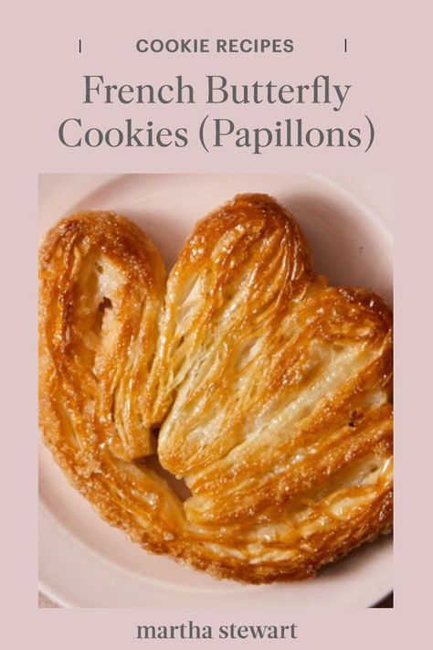 French Papillon, French Puff Pastry, Puff Pastry Cookies, Bakery Inspiration, Easter Meal, French Cookies, Butterfly Cookies, Cooking Stuff, Pantry Ingredients