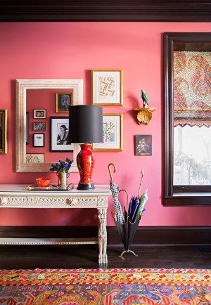 Murs Roses, Domino Magazine, Famous Interior Designers, Whimsical Accessories, Foyer Decorating, Entry Way Design, East Hampton, Pink Interior, Pink Room