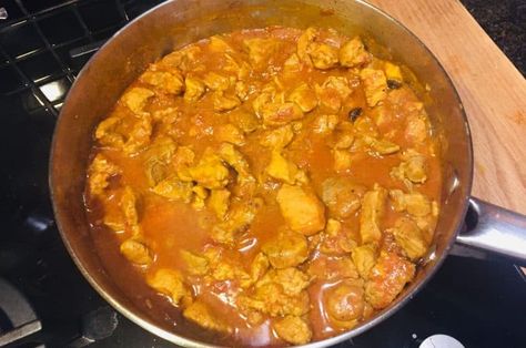 Aromatic pork curry recipe Rich Winter, Pork Curry, Lean Pork, Tomato Vegetable, Winter Dinner, Beef Soup, Curry Recipe, Pork Dishes, Curry Paste