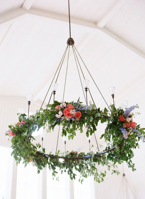 Hoola Hoop Floral Chandelier, Circle Flower Chandelier Wedding, Wedding Ring Pics, Floral Chandelier Wedding, Large Floral Chandelier Wedding, Greenery And Flower Chandelier, Circular Chandelier, Enchanted Party, Wedding Hoop