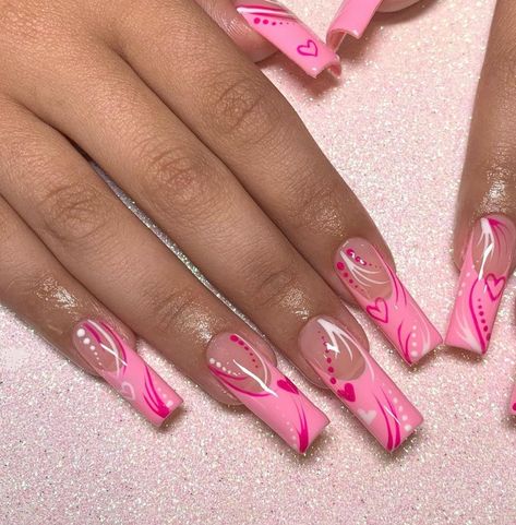 Valentines Nails Designs Pink, Pink Coffin Valentines Nails, Pink Hearts Acrylic Nails, Pink Nails Valentine's Day, Valentines Nails Extra, Valentines Day Nails Pink, Pink Valentines Day Nails, Pink Airbrush Valentines Nails, Pink Heart Press On Nails