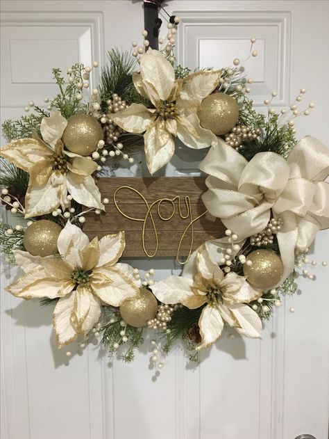 Holiday wreaths, Christmas wreaths, Christmas decor, holiday decoration, winter, gold decorations, gold wreath, Joy Christmas Wreaths White And Gold, Christmas Door Wreaths Gold, Gold Silver Christmas Wreath, Cream And Gold Christmas Wreath, Gold Wreath Christmas, Holiday Wreath Craft, Winter Wreath White Gold, Christmas Garland On Stairs, Christmas Wreath Black Whote Gold