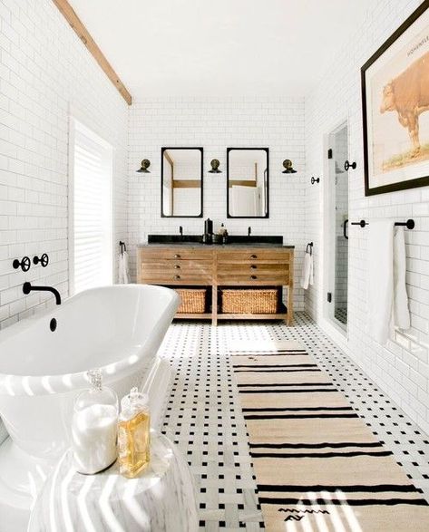 Black and White Modern Farmhouse Bathroom with Black and White Tiled Floor Farmhouse Bathroom Decor Ideas, Bathroom Inspiration Modern, Modern Farmhouse Bathroom, Tile Flooring, Farmhouse Bathroom Decor, Bathroom Renos, Joanna Gaines, Bathroom Remodel Master, Decor Minimalist