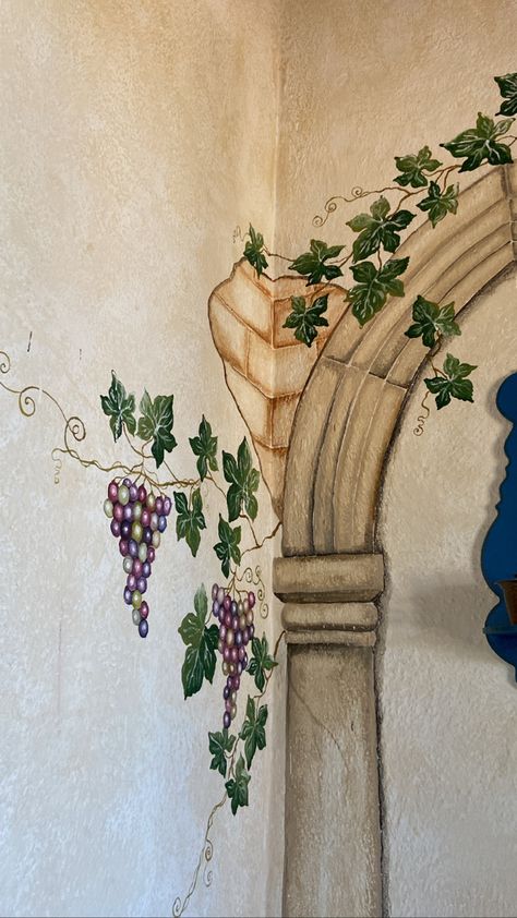 Vine Mural Wall, Vine Painting On Wall, Vine Wall Painting, Stencil Wall Art, Stencil Wall, Wall Murals Painted, Vine Wall, Garden Doors, House Interior Decor