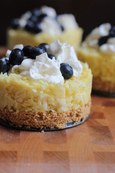 Mini Coconut Cream Pies with a double dosing of shredded coconut. .  because you can never have too much coconut. Mini Coconut Cream Pies, Coconut Cream Pies, Recipes With Bacon, Pies Dessert, Cream Pies, Coconut Cream Pie, Mini Pies, Coconut Recipes, Pie Cake