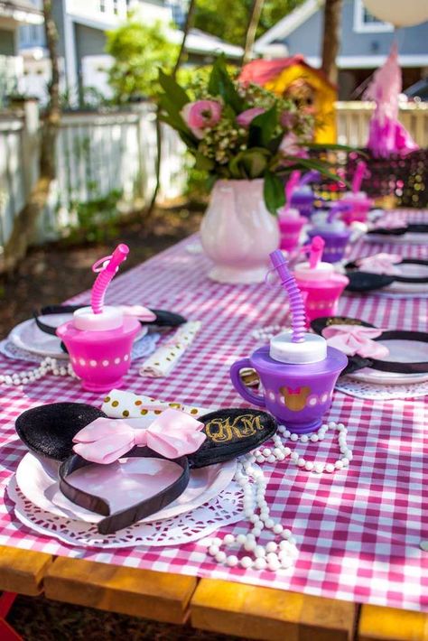 Minnie Mouse tea party birthday party! See more party ideas at CatchMyParty.com! Minnie Mouse Tea Party Birthday, Minnie Mouse Tea Party, Mouse Tea Party, Tea Party Birthday Party, Princess Birthday Decorations, Birthday Minnie Mouse, Kids Tea Party, Anna Birthday, Minnie Birthday Party