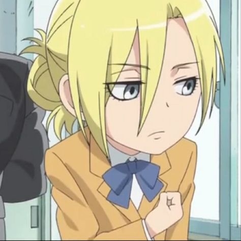 Annie Leonhardt Junior High, Attack On Titan Junior High, Annie Leonhardt, Annie Leonhart, Junior High, Attack On Titan, Anime, Quick Saves, Art