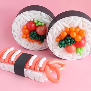 Sushi Party Balloons, Sushi Balloon Decor, Sushi Birthday Party Ideas, Sushi Party Decorations, Boba Party, Balloon Inspiration, Greek Week, Diy Sushi, Sushi Party