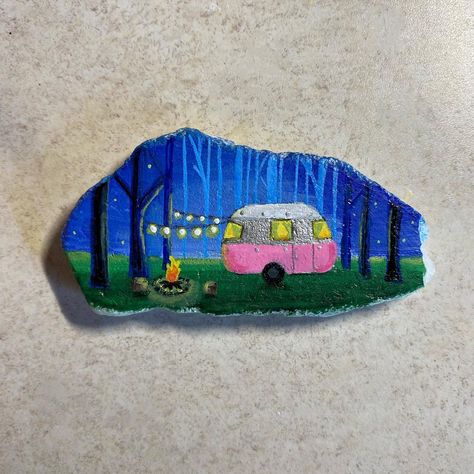 Trailer Painted Rocks, Painted Rock Camper, Rv Painted Rocks, Rock Painting Camping Ideas, Fairy Garden Rock Painting, Camper Painted Rocks Ideas, Firefly Painted Rocks, Camping Painted Rocks Ideas, Camping Rock Painting