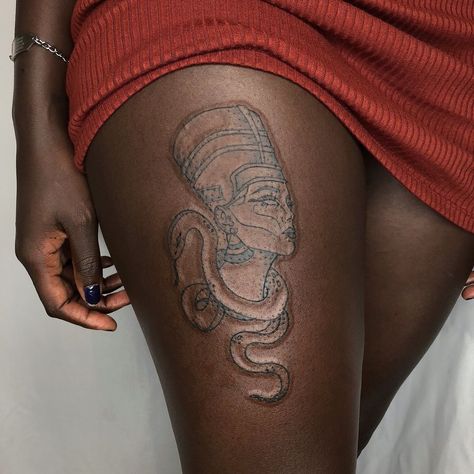 Afro Tattoo, Nefertiti Tattoo, Dark Skin Tattoo, Basic Necessities, Skin Tattoo, Body Decor, Piercing Inspo, Black Girls With Tattoos, Tattoos Geometric