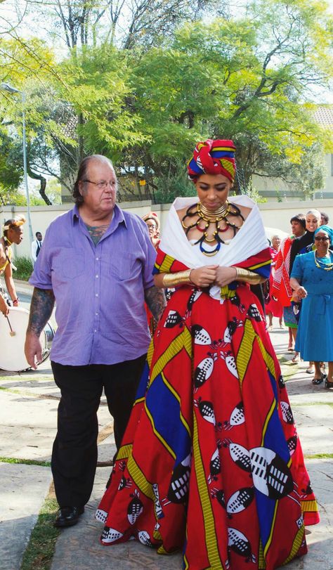 Sarah Langa Heaton traditional African wedding ceremony in a isiSwati dress Swati Traditional Attire Women, Swati Traditional Attire, Sarah Langa, Traditional African Wedding, African Traditional Wear, African Traditional Wedding Dress, African Wedding Attire, Interracial Couple, African Bride