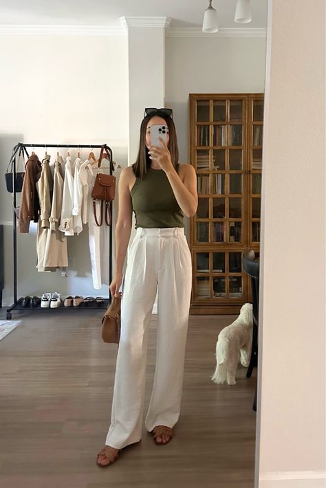 Premium Crepe Tailored Ultra … curated on LTK Cream Trousers Outfit, Cream Pants Outfit, Wide Leg Trousers Outfit, Smart Casual Work Outfit Women, Workwear Capsule, Off White Pants, Cream Trousers, Casual Work Outfits Women, Cream Jeans