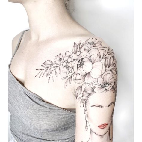 Frida Kahlo tattoo #skulltattoos #tattooideas Kahlo Tattoo, Frida Tattoo, Frida Kahlo Tattoos, Tattoo Tree, Rose Tattoos For Women, Girl Back Tattoos, Frida Art, Nail Tattoo, Tattoo Trends