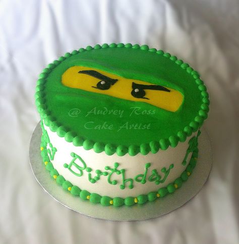 Lego Ninjago Birthday Cake by The Cake Chic, via Flickr caleb and ethan Ninjago Birthday Cake, Ninja Birthday Cake, Cake Lego, Ninja Cake, Lego Ninjago Party, Lego Ninjago Birthday, Ninjago Cakes, Green Ninja, Ninjago Birthday Party