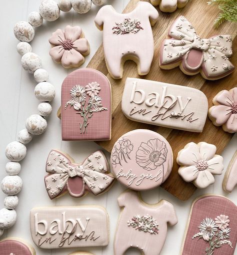 Flower Sugar Cookies, Baby Bash, Cookies Theme, Cookie Decorating Party, Wildflower Baby Shower, Baby Shower Desserts, Sprinkle Baby Shower, Sugar Cookie Designs, Bloom Baby