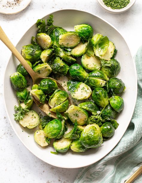 5-Minute Steamed Brussels Sprouts with Parsley Butter Steamed Brussel Sprout Recipes, Steamed Brussel Sprouts, Veggie Egg Cups, Healthy Pantry Staples, Oven Roasted Red Potatoes, Parsley Butter, Venison Stew, Healthy Pantry, Vegetable Side Dish