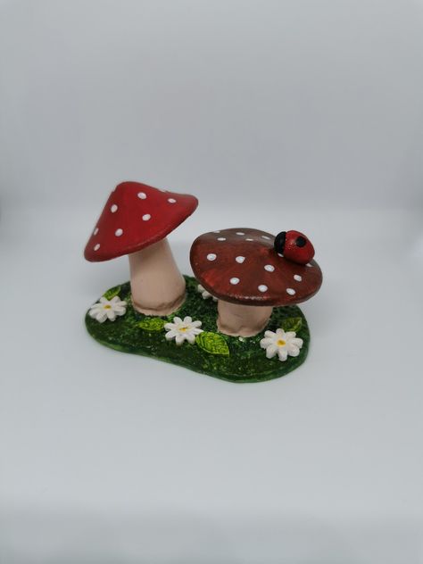 Air Dry Clay Fairy Garden, Crayola Air Dry Clay, Foam Clay, Pottery Ornaments, Mushroom Crafts, Air Dry Clay Projects, Clay Fairies, Clay Bowl, Mini Craft