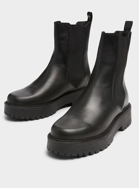 Simons exclusive- These classic Chelsea boots showcase a longer upper and chunky notched soles- Genuine leather upper- Back pull loop for easy on- Padded footbed- Notched rubber outer sole Black Boots Chelsea, Black Boots No Heel, Beige Chelsea Boots, Black Boots For Women, Black Chunky Boots, Chunky Chelsea Boots, Black Leather Chelsea Boots, Chelsea Boot Women, Slippers Online