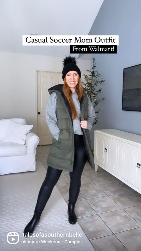 Winter Outfit Travel, Leggings Travel Outfit, Outfit Puffer Vest, Coach Sweatshirt, Soccer Mom Outfit, Mom Outfits Winter, Mom Style Fall, Style Fall Outfits, Casual Fall Outfit