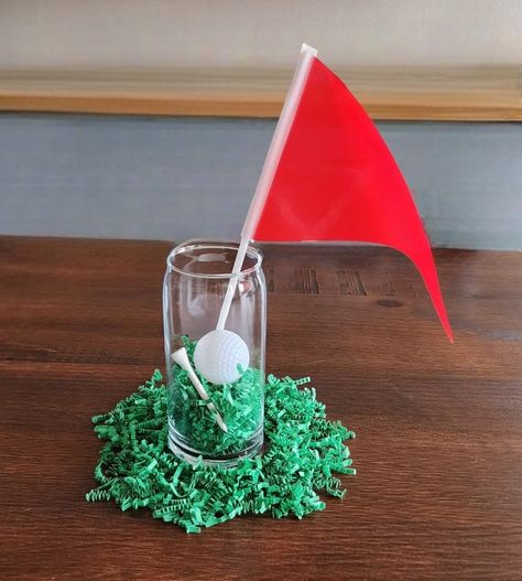 Golf Themed Table Decorations, Golf Table Centerpiece, Golf Party Decor, Golf Decorating Ideas Party, Golf Snacks, Tabling Ideas, Golf Decorations, Golf Centerpieces, Masters Party