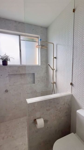 Tilecloud Bathroom, Terrazzo Flooring Bathroom, Grey Terrazzo Bathroom, Bathroom Terrazzo, City Bathroom, Terrazzo Grey, Bathroom Tour, White Herringbone Tile, Herringbone Tiles