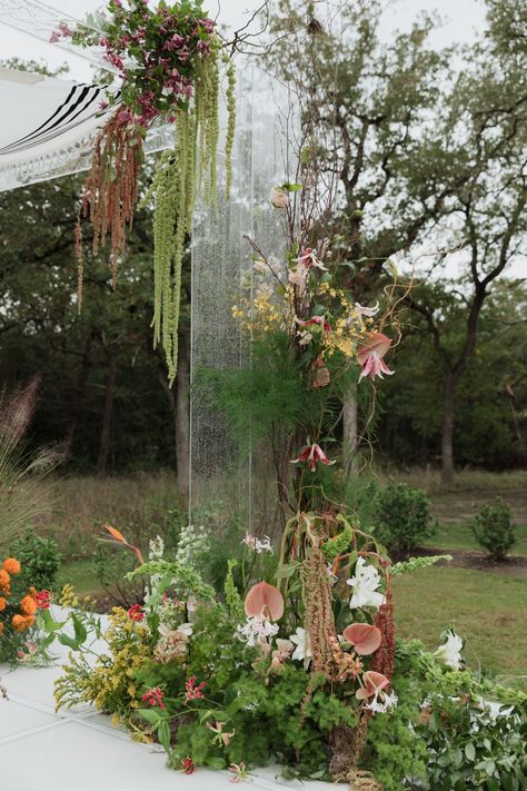 An Eclectic, Ethereal Garden Wedding in Austin with a Disco Cowboy Reception Wedding Aisle Decorations Beach, Enchanted Forest Wedding Flowers, Maximalist Wedding Decor, Ethereal Wedding Decor, Art Deco Wedding Flowers, Altar Ideas Wedding, Forest Reception, Ethereal Wedding Theme, Garden Wedding Theme Ideas